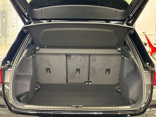 2025 Audi Q3 S line Premium 45 TFSI quattro - 22925775 - 16