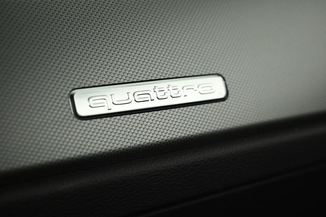 2025 Audi Q3 S line Premium 45 TFSI quattro - 22926193 - 19