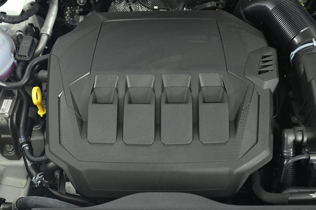 2025 Audi Q3 S line Premium 45 TFSI quattro - 22926193 - 22