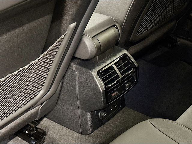 2025 Audi Q3 S line Premium 45 TFSI quattro - 22926848 - 16