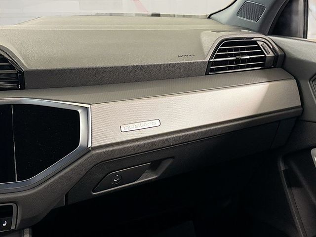 2025 Audi Q3 S line Premium 45 TFSI quattro - 22926881 - 19