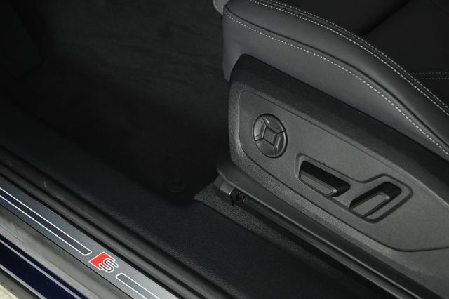 2025 Audi Q3 S line Premium 45 TFSI quattro - 22977147 - 17