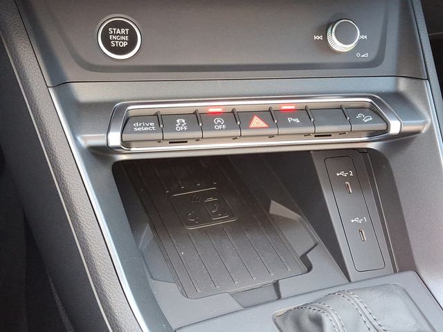 2025 Audi Q3 S line Premium 45 TFSI quattro - 22802654 - 18