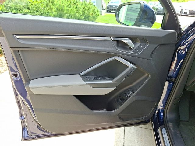 2025 Audi Q3 S line Premium 45 TFSI quattro - 22900765 - 10