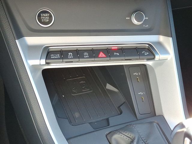 2025 Audi Q3 S line Premium 45 TFSI quattro - 22937542 - 18