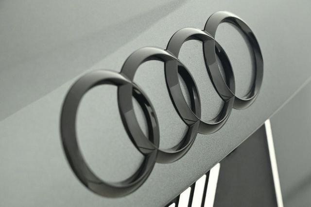 2025 Audi Q3 S line Premium Plus 45 TFSI quattro - 22905552 - 22