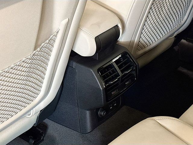 2025 Audi Q3 S line Premium Plus 45 TFSI quattro - 22954789 - 16