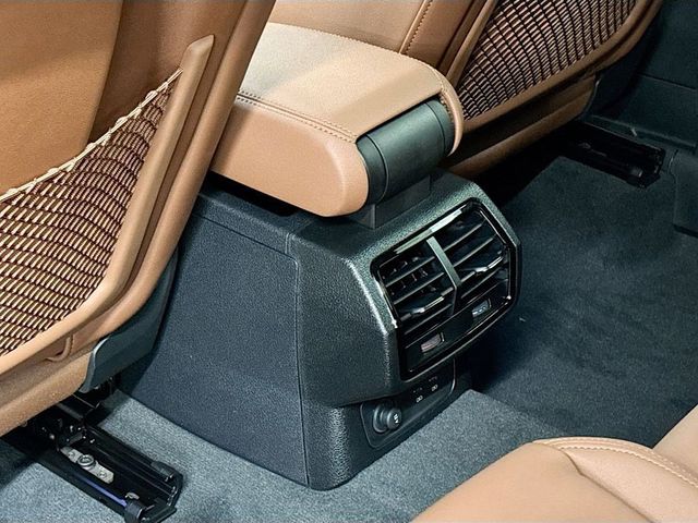 2025 Audi Q3 S line Premium Plus 45 TFSI quattro - 22992954 - 16