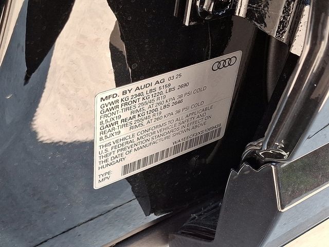 2025 Audi Q3 S line Premium Plus 45 TFSI quattro - 22878641 - 18