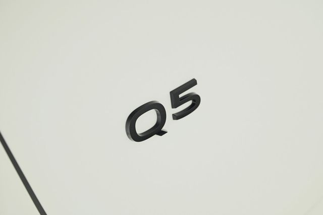 2025 Audi Q5 Premium 2.0 TFSI quattro - 22876088 - 19