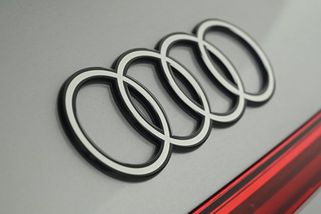 2025 Audi Q5 Premium 2.0 TFSI quattro - 22912263 - 19