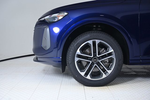 2025 Audi Q5 Premium 2.0 TFSI quattro - 22925673 - 24