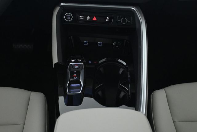 2025 Audi Q5 Premium 2.0 TFSI quattro - 22952232 - 12