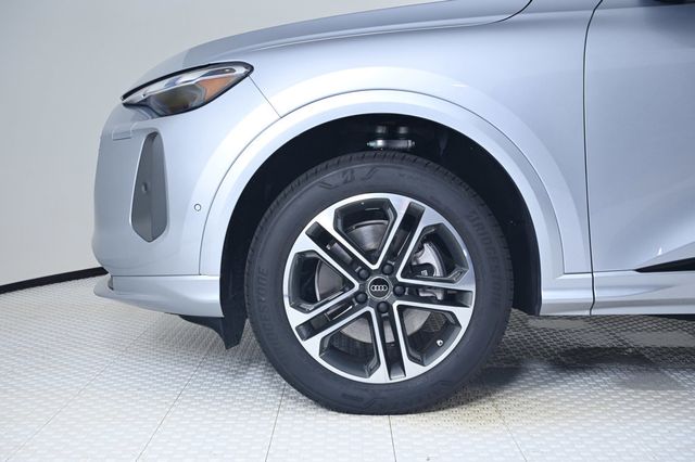 2025 Audi Q5 Premium 2.0 TFSI quattro - 22952232 - 24
