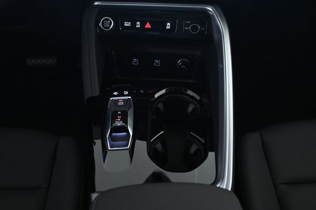 2025 Audi Q5 Premium Plus 2.0 TFSI quattro - 22925575 - 12