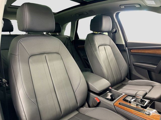 2025 Audi Q5 Premium Plus 40 TFSI quattro - 22928503 - 13