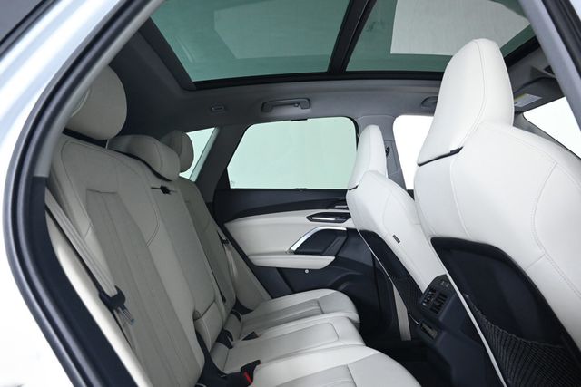 2025 Audi Q5 Prestige 2.0 TFSI quattro - 22952256 - 15