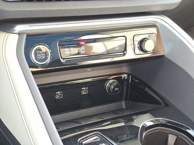 2025 Audi Q5 Prestige 2.0 TFSI quattro - 22935925 - 18