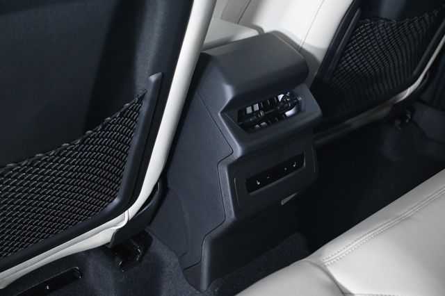 2025 Audi Q6 e-tron Premium quattro - 22970075 - 16