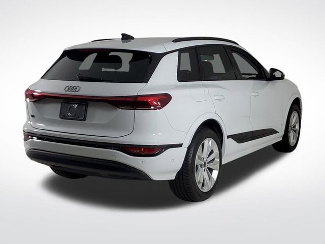 2025 Audi Q6 e-tron Premium RWD - 22718554 - 4