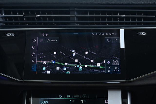 2025 Audi Q7 Premium Plus 45 TFSI quattro - 22924631 - 11