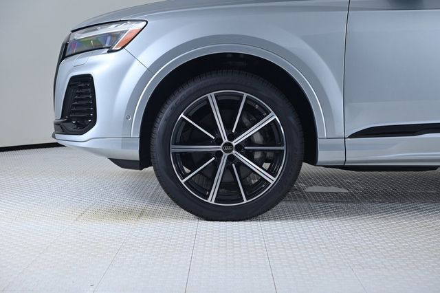 2025 Audi Q7 Premium Plus 45 TFSI quattro - 22924631 - 21