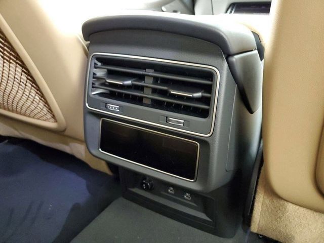 2025 Audi Q7 Premium Plus 55 TFSI quattro - 22854682 - 12