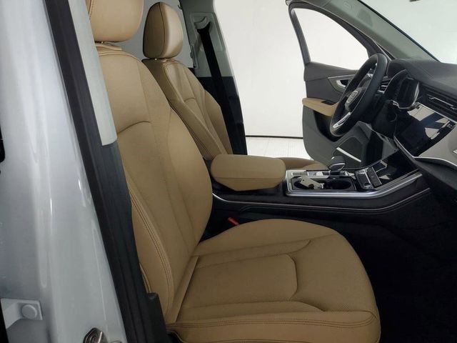 2025 Audi Q7 Premium Plus 55 TFSI quattro - 22854682 - 16