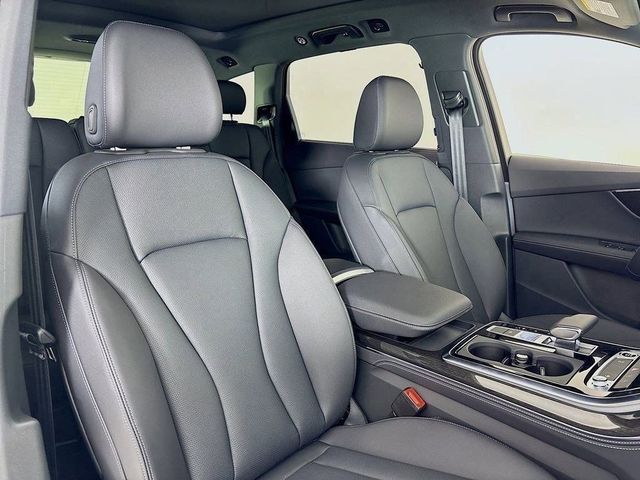 2025 Audi Q7 Premium Plus 55 TFSI quattro - 22854759 - 13