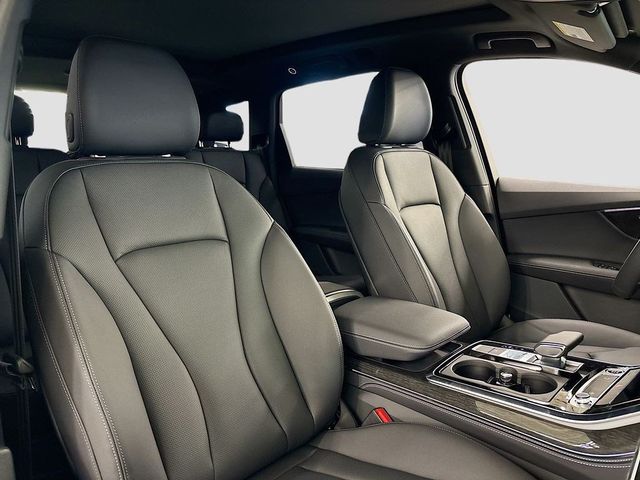 2025 Audi Q7 Premium Plus 55 TFSI quattro - 22928495 - 13