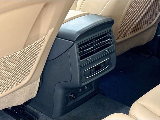 2025 Audi Q7 Premium Plus 55 TFSI quattro - 22928496 - 15