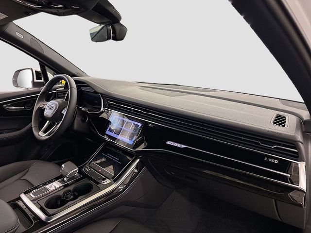 2025 Audi Q7 Premium Plus 55 TFSI quattro - 22928501 - 12