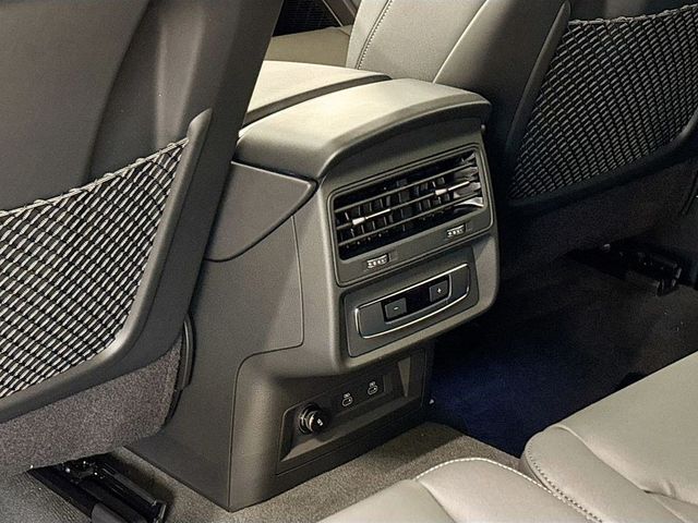 2025 Audi Q7 Premium Plus 55 TFSI quattro - 22928501 - 15