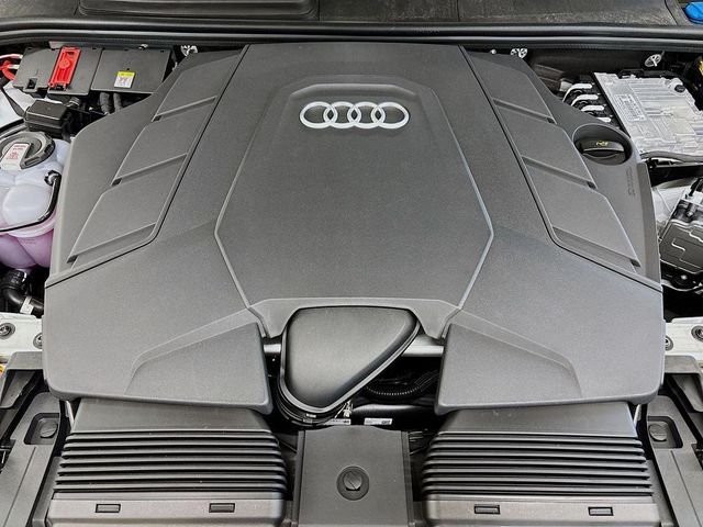 2025 Audi Q7 Premium Plus 55 TFSI quattro - 22928501 - 17