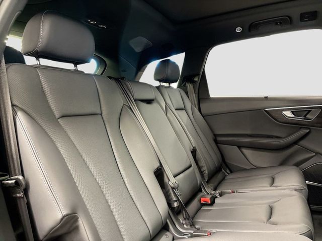 2025 Audi Q7 Premium Plus 55 TFSI quattro - 22928505 - 14