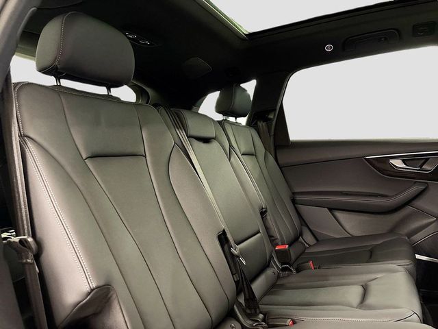 2025 Audi Q7 Premium Plus 55 TFSI quattro - 22930436 - 14