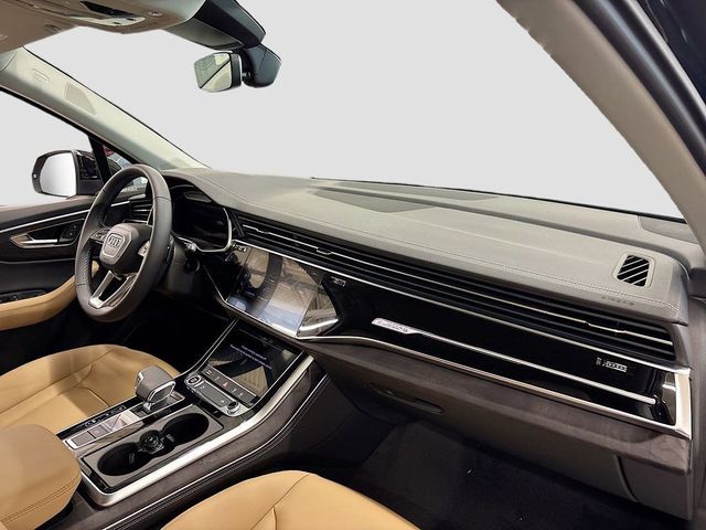 2025 Audi Q7 Premium Plus 55 TFSI quattro - 22930455 - 12