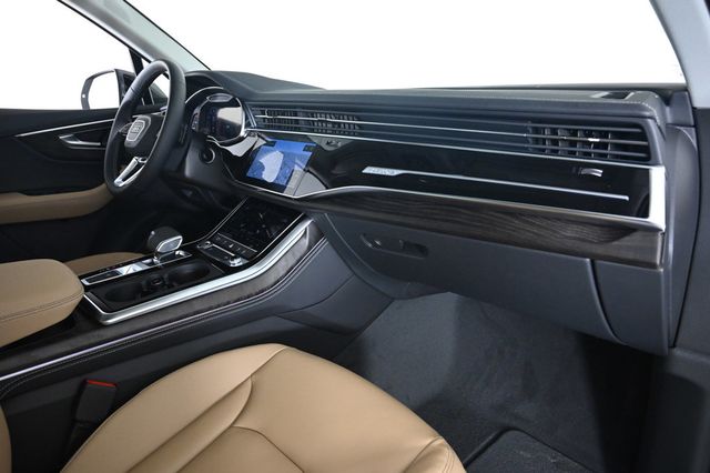 2025 Audi Q7 Premium Plus 55 TFSI quattro - 22931790 - 13