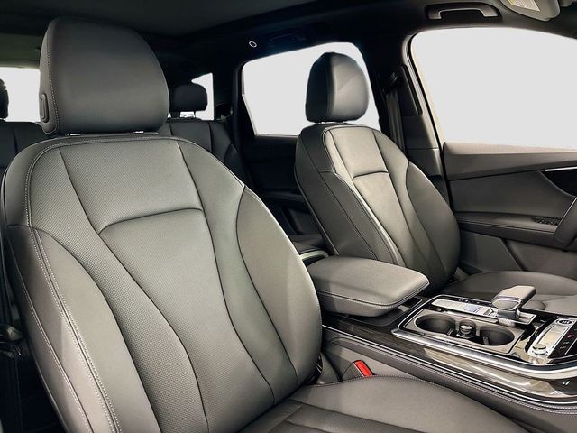 2025 Audi Q7 Premium Plus 55 TFSI quattro - 22974233 - 14