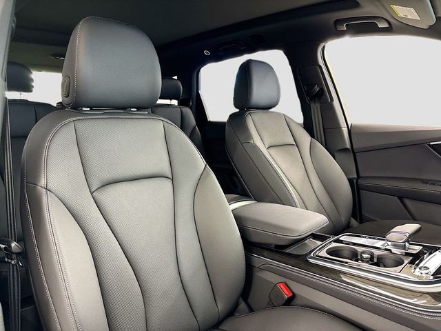 2025 Audi Q7 Premium Plus 55 TFSI quattro - 23006943 - 14