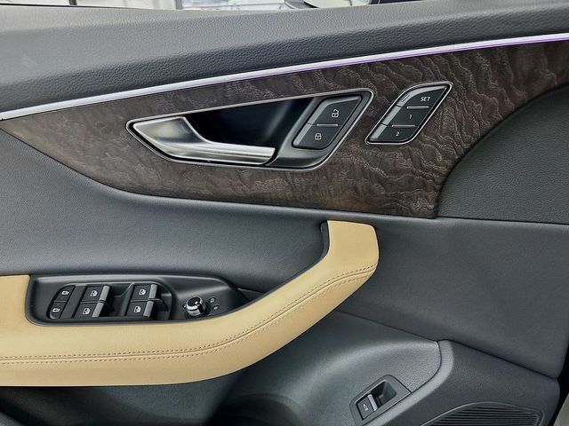 2025 Audi Q7 Premium Plus 55 TFSI quattro - 23006947 - 20