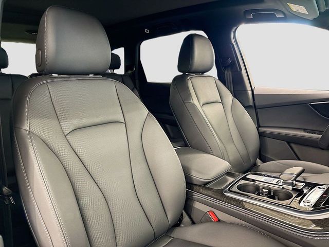 2025 Audi Q7 Premium Plus 55 TFSI quattro - 23006967 - 14