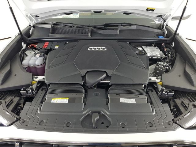 2025 Audi Q8 Premium 55 TFSI quattro - 22699090 - 18