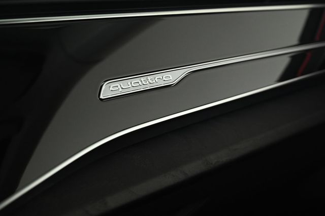 2025 Audi Q8 Premium Plus 55 TFSI quattro - 22881217 - 19