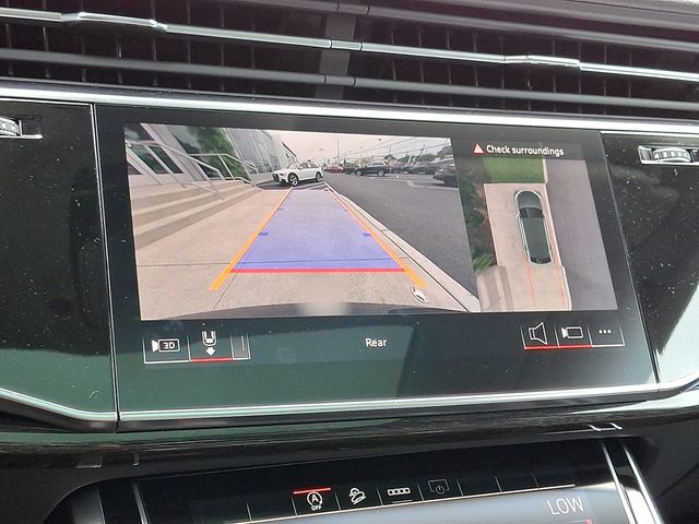 2025 Audi Q8 Premium Plus 55 TFSI quattro - 22883068 - 17