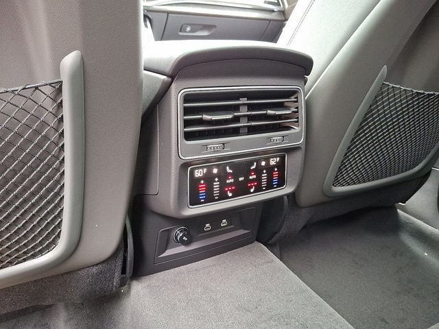 2025 Audi Q8 Premium Plus 55 TFSI quattro - 22883068 - 8