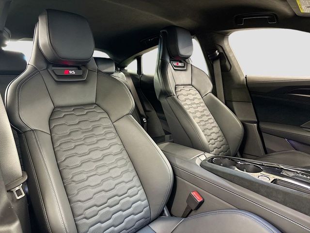 2025 Audi RS e-tron GT performance quattro - 22988813 - 14