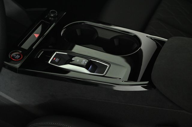 2025 Audi S6 e-tron Premium Plus quattro - 22908570 - 18