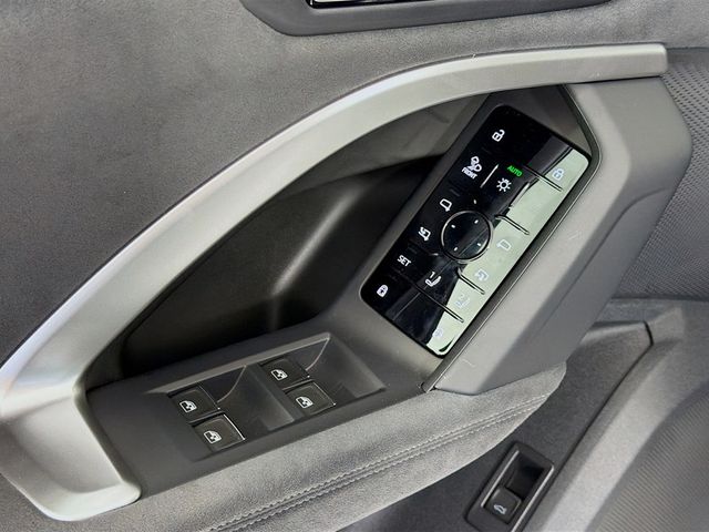 2025 Audi SQ5 Sportback Premium Plus 3.0 TFSI quattro - 22962863 - 17