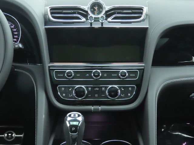 2025 Bentley Bentayga  - 22803697 - 13